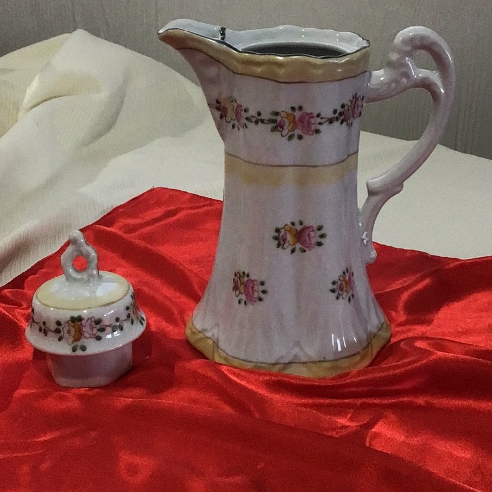 Vintage Tea Pot